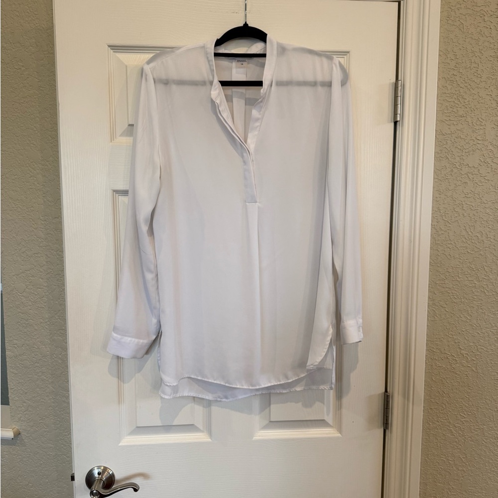 Peter Nygard White Long-Sleeve Split-Neck Blouse